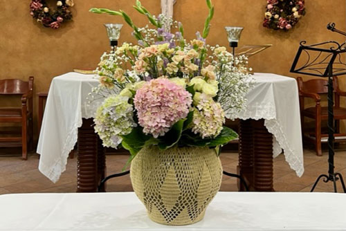Flower Guild arrangement